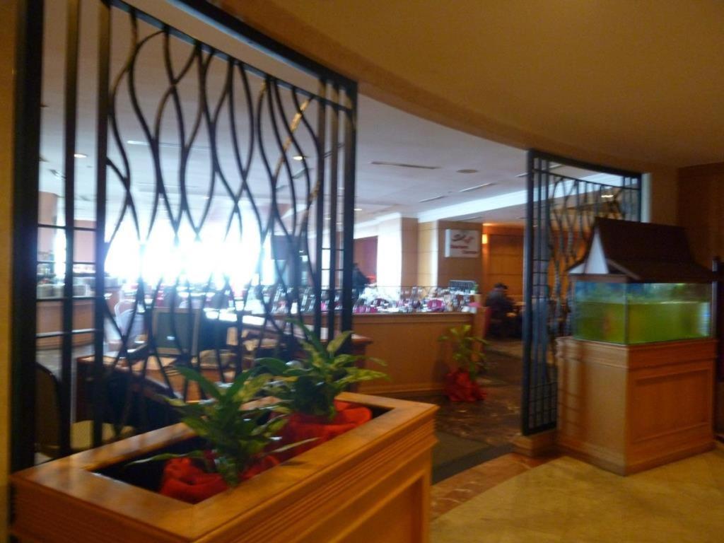 Gocos Hotel Klang Exterior photo